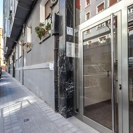 Piso Renovado Cerca Del Ayuntamiento Y Del Metro Appartement *