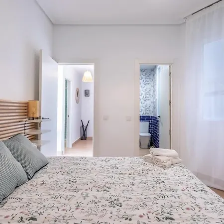 Piso Renovado Cerca Del Ayuntamiento Y Del Metro Бильбао