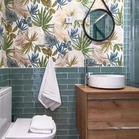 Piso Renovado Cerca Del Ayuntamiento Y Del Metro Апартаменты