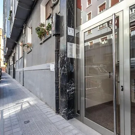 Piso Renovado Cerca Del Ayuntamiento Y Del Metro Apartment *