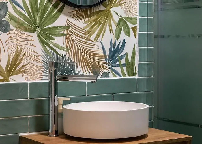 Piso Renovado Cerca Del Ayuntamiento Y Del Metro Lejlighed